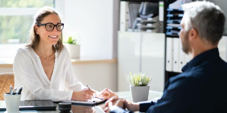 Optimisez votre stratégie de recrutement en suivant ces 3 conseils les stratégies de recrutement